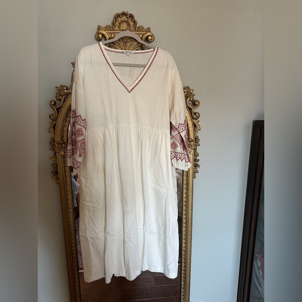 Madewell cotton/linen embroidered dress